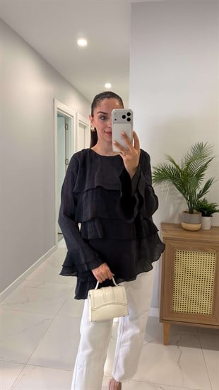 Ziolla Siyah Volanlı Bluz