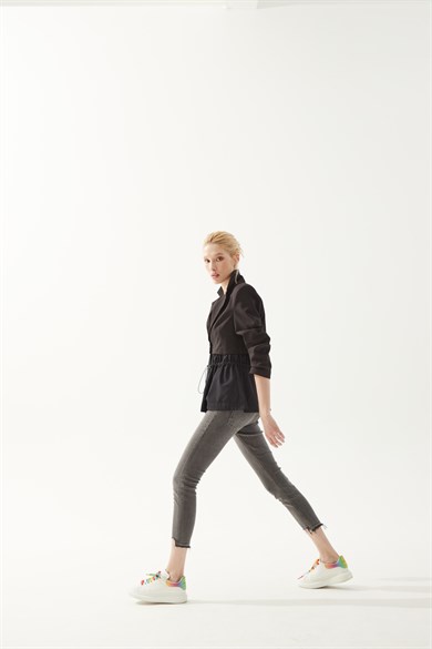 Anella Siyah Büzgülü Ceket