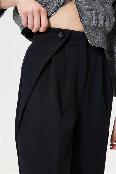 Coletta Siyah Pantolon