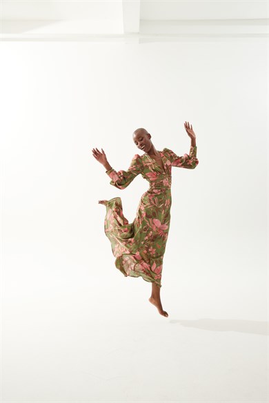 Roma Desenli Yeşil Elbise