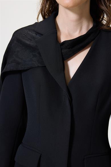 Sidelya Siyah Takım