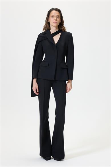 Sidelya Siyah Takım