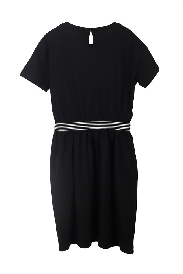 Siyah Renkli Baskılı Belden Lastikli Genç Kız Örme Elbise |EK 319024