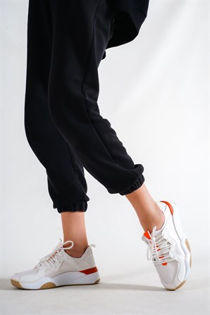 Marde Bağcık Detaylı Beyaz Turuncu Kadın Dalgıç Kumaş Spor Ayakkabı