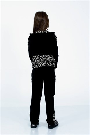 Siyah Renkli Leopar Deseni Baskılı Kapşonlu Fermuar Aksesuarlı Uzun Kol Kız Çocuk Tişört|JS 315201