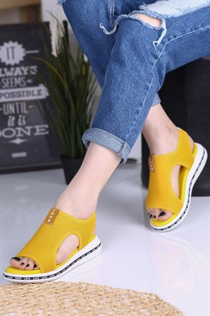 Verşan Sarı Ortapedik Bayan Spor Ayakkabı