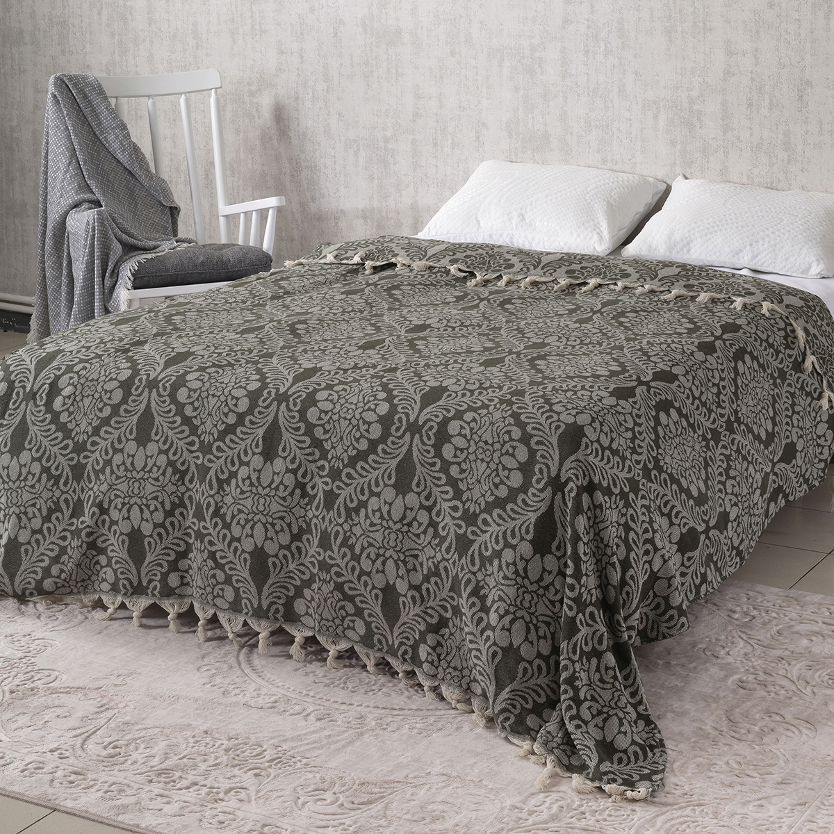 Vagonik Damask Desenli Çift Kişilik Yatak Örtüsü Jakarlı 200x230 Cm Haki