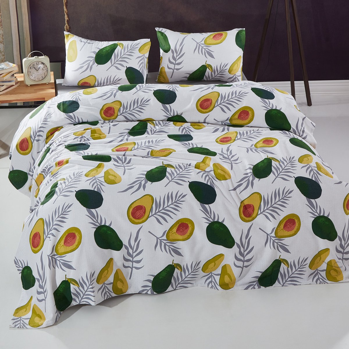 Vagonik Avocado Desenli Çift Kişilik Pike Takımı Beyaz