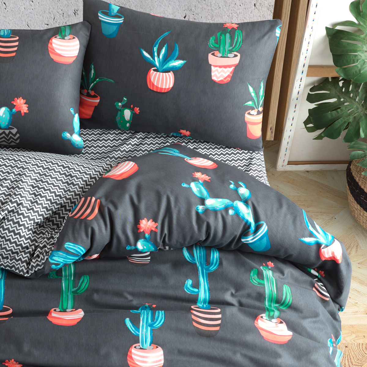 Vagonik Kaktüs Desenli Füme Çift Kişilik Nevresim Takımı