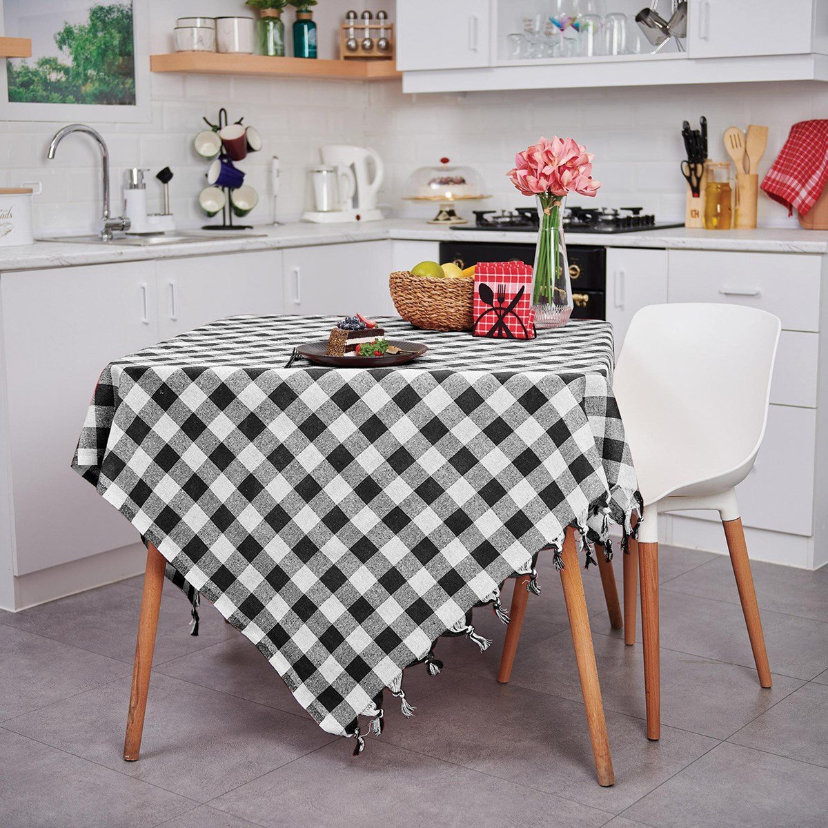 Vagonik Çok Amaçlı Sofra Bezi Piknik Örtüsü & Masa Örtüsü Siyah Ekose Pötikare 140x140 Cm