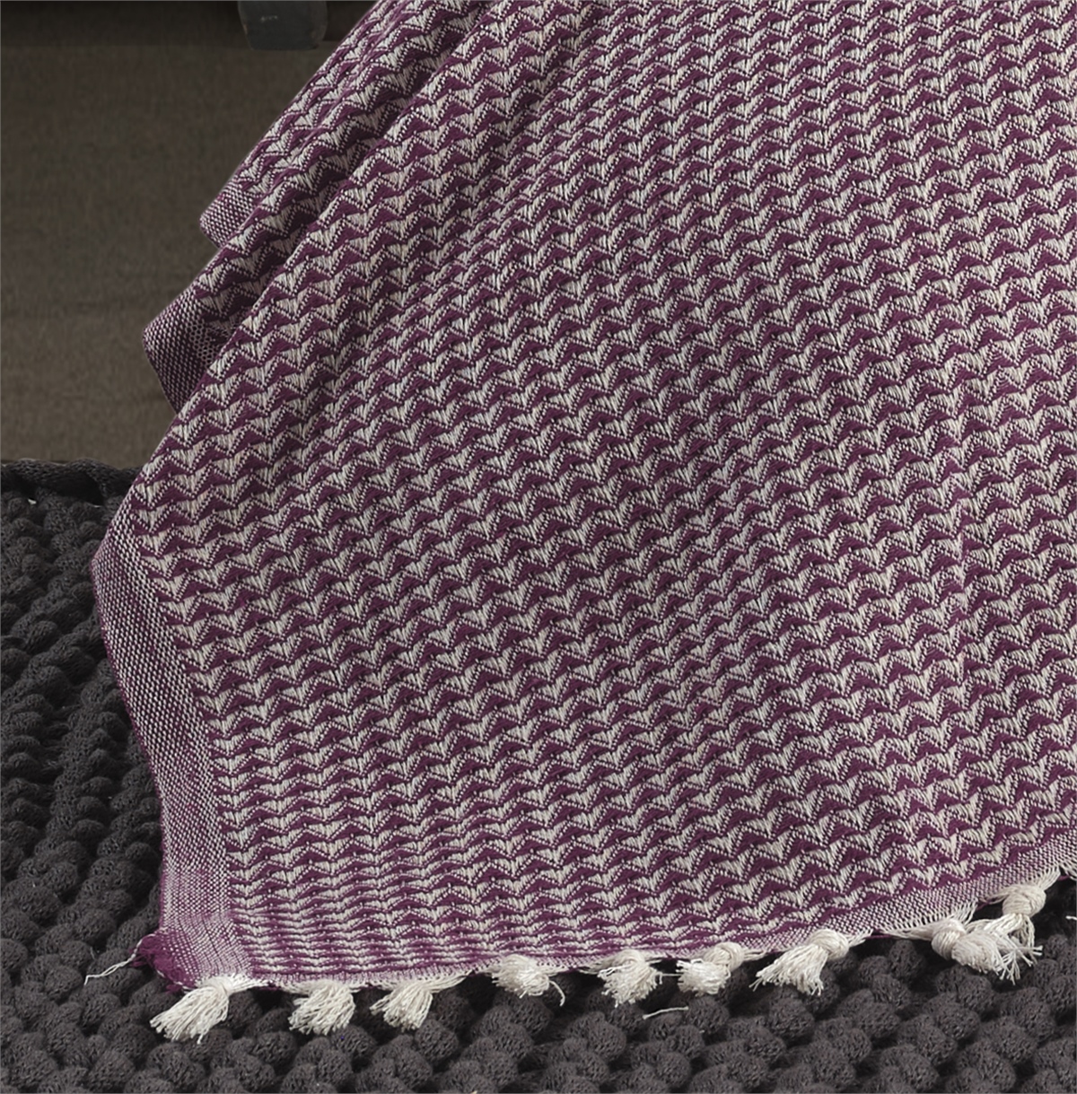 Vagonik Piramit Çift Kişilik Yatak Örtüsü 200 X 230 Cm Pike Pamuklu Koltuk Kanepe Örtüsü Püsküllü - Mürdüm