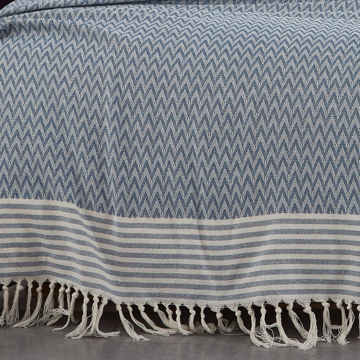 Vagonik Zigzag Kara Tezgah Dokuma Çift Kişilik Yatak Örtüsü - Mavi