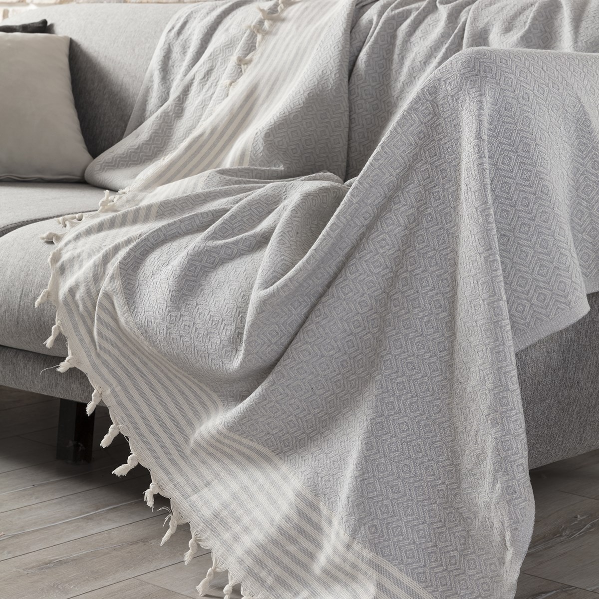 Vagonik Zümrüt Çok Amaçlı Sık Dokuma Gri Koltuk Örtüsü 170x210 cm