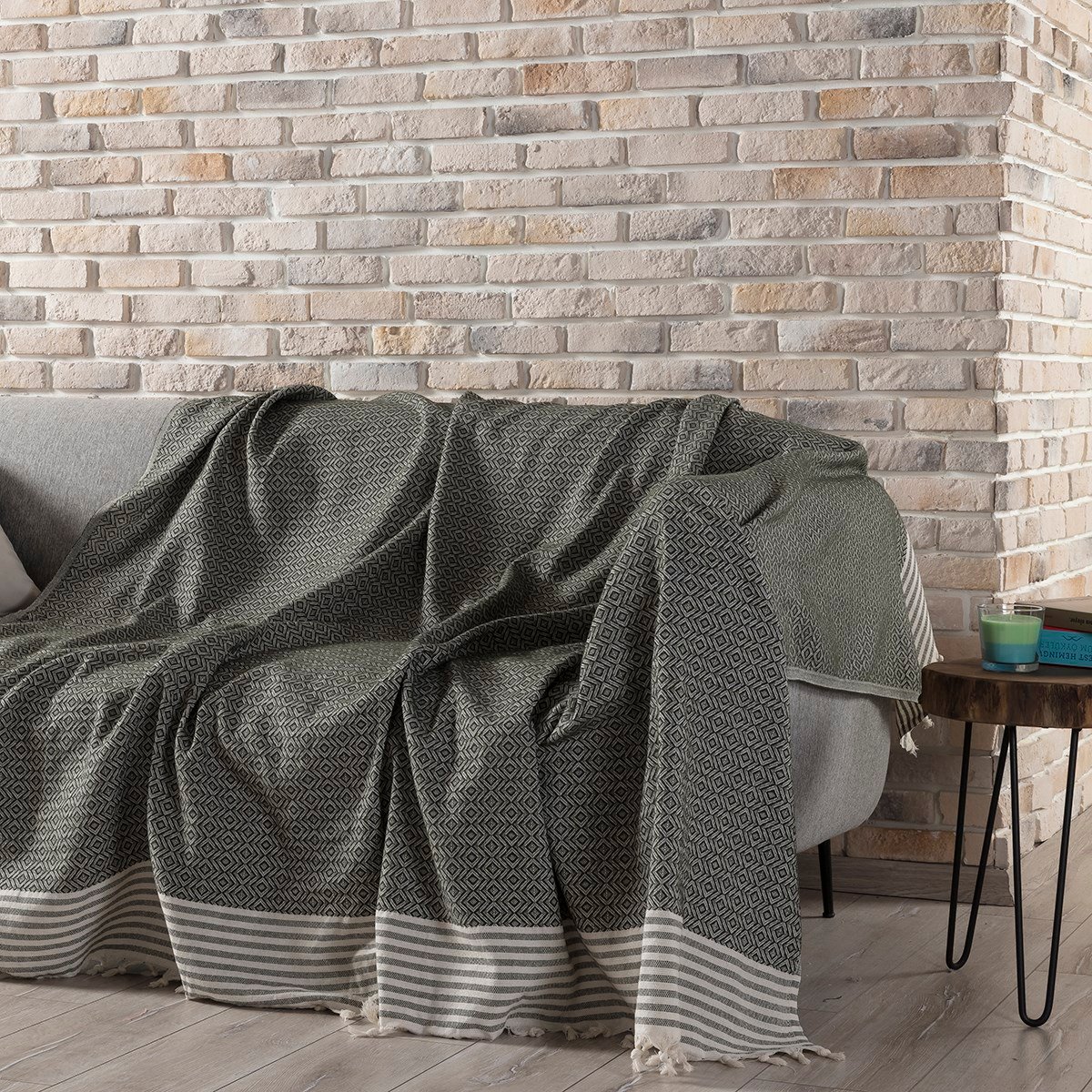 Vagonik Zümrüt Çok Amaçlı Sık Dokuma Kahverengi Koltuk Örtüsü 170x210 cm