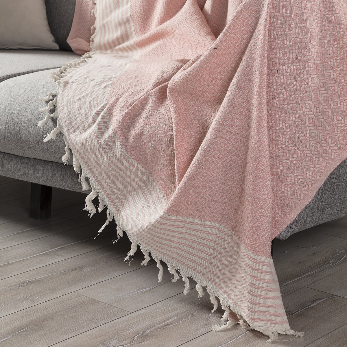 Vagonik Zümrüt Çok Amaçlı Sık Dokuma Pembe Koltuk Örtüsü170x210 cm