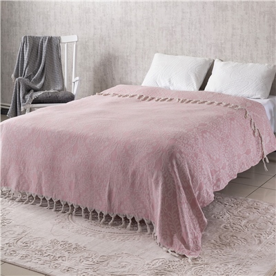 Vagonik Damask Desenli Çift Kişilik Yatak Örtüsü Jakarlı 200x230 Cm Pembe