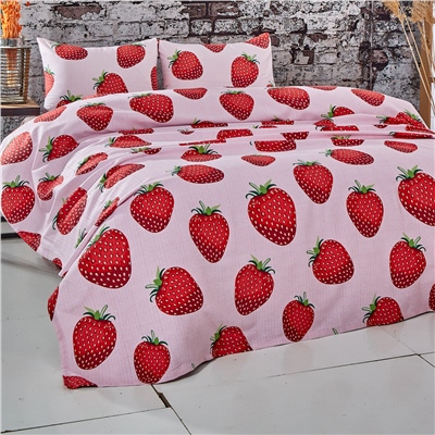 Vagonik Çilek Desenli Çift Kişilik Pike Takımı Pembe