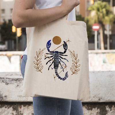 Vagonik Astroloji Akrep Burcu Baskılı Ham Bez Kanvas Çanta