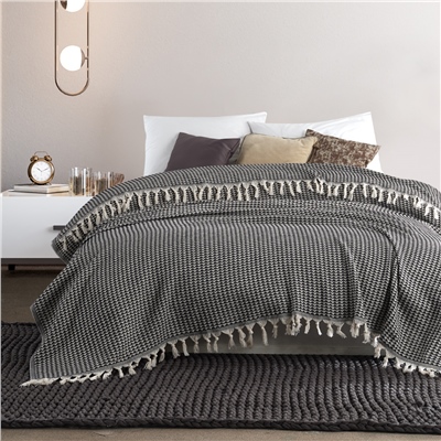 Vagonik Piramit Çift Kişilik Yatak Örtüsü 200 X 230 Cm Pike Pamuklu Koltuk Kanepe Örtüsü Püsküllü - Siyah