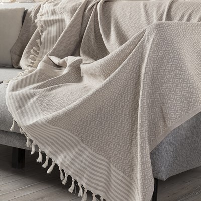 Vagonik Zümrüt Çok Amaçlı Sık Dokuma Bej Koltuk Örtüsü 170x210 cm