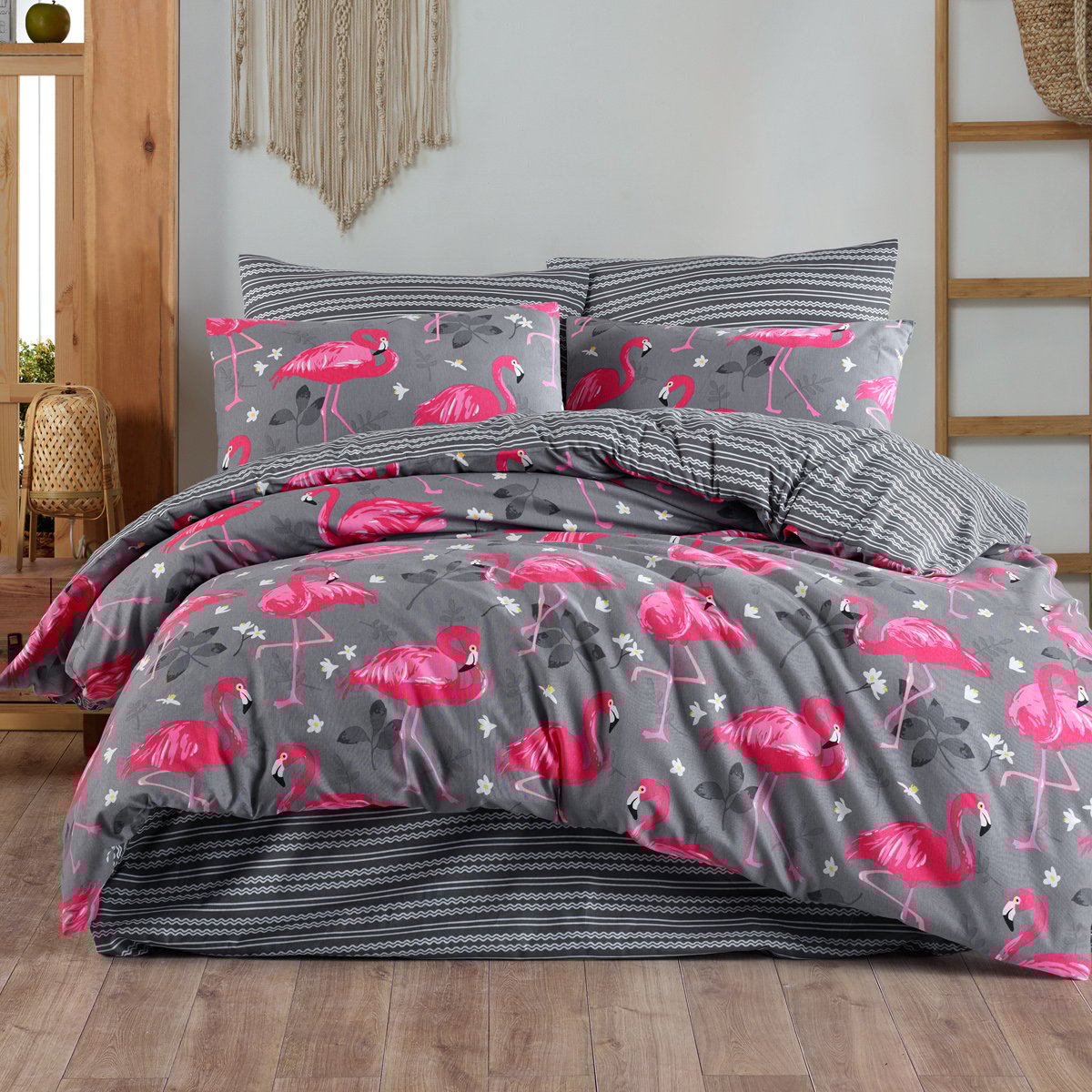 Flamingo Desenli Gri Çift Kişilik Nevresim Takımı