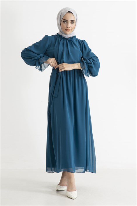 Kolu ve Yakası Fırfır Detaylı Elbise - Petrol Mavisi