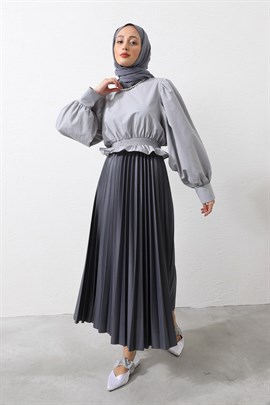 Beli Lastikli Kolları Büzgülü Gömlek Gri