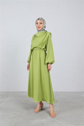 Örgü Kemerli Saten Elbise Fıstık Yeşili