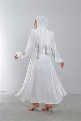 Tüy Detaylı Krep Elbise Beyaz