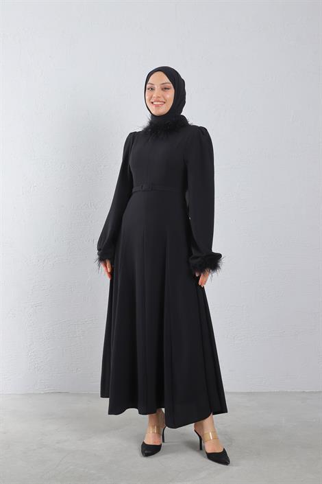 Tüy Detaylı Krep Elbise Siyah