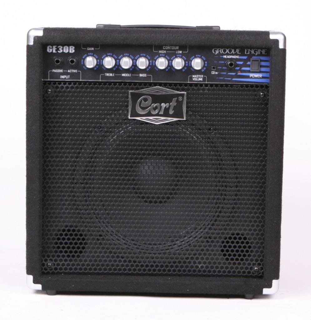 CORT GE30B BAS GİTAR AMFİSİ 30 WATT
