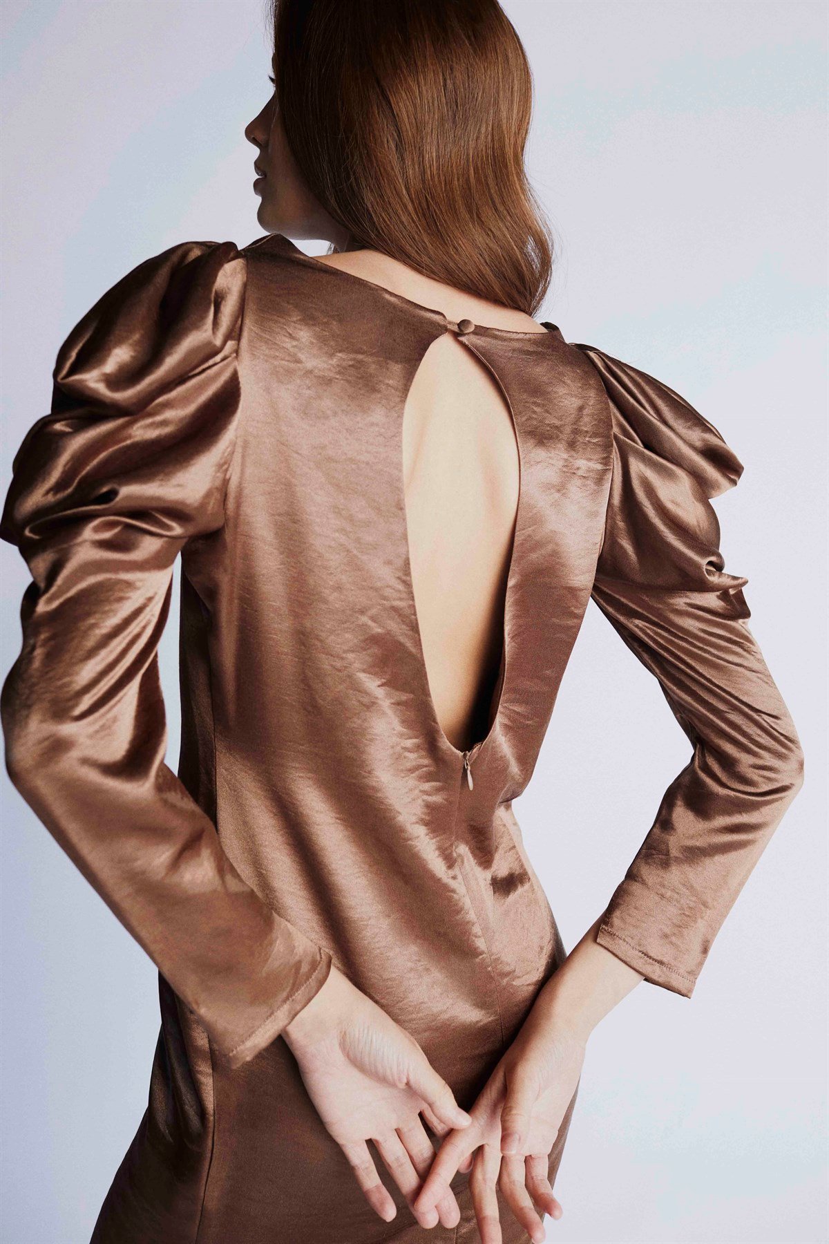 Sırtı Açık Elbise