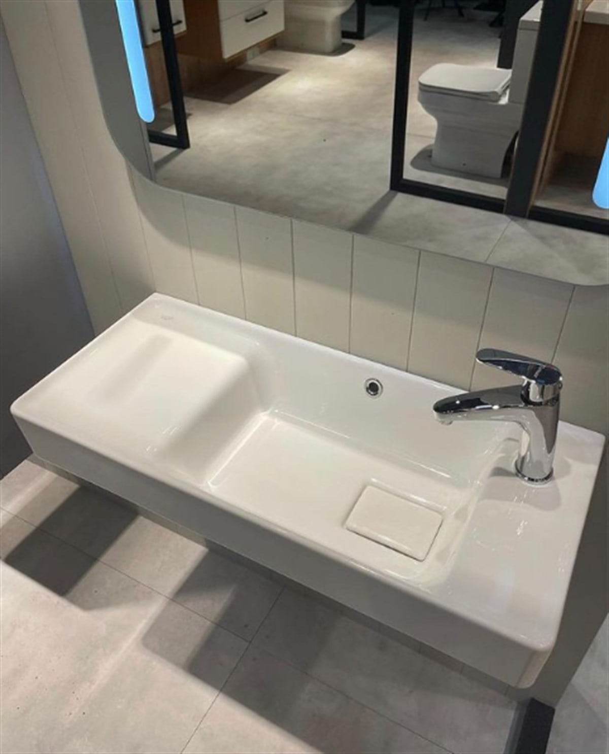 Cerastyle Sharp 80 x 35 cm Etajerli Lavabo