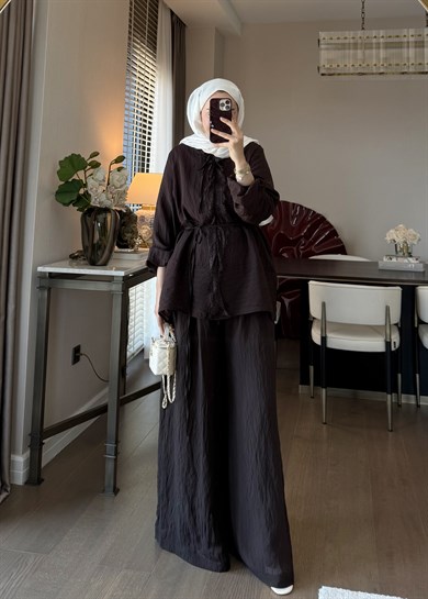 Anna Çizgili İkili Takım Kahverengi