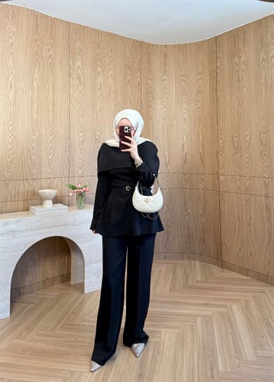 Aura Pelerinli Takım Siyah