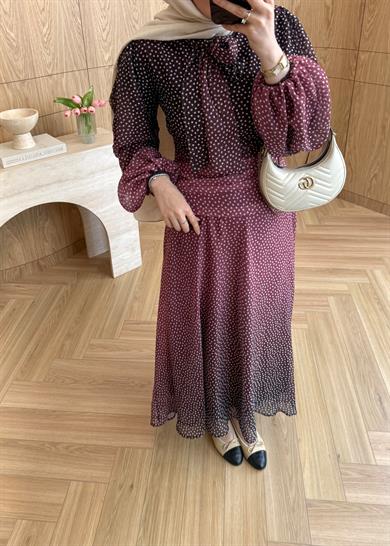 Belden Büzgülü Puantiyeli Elbise Bordo