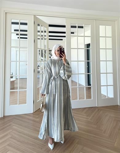 Bernadette Piliseli Grenli Elbise Suyeşili