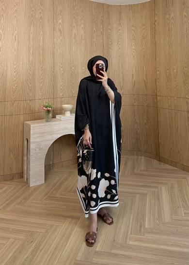 Çiçekli Kaftan Elbise Siyah
