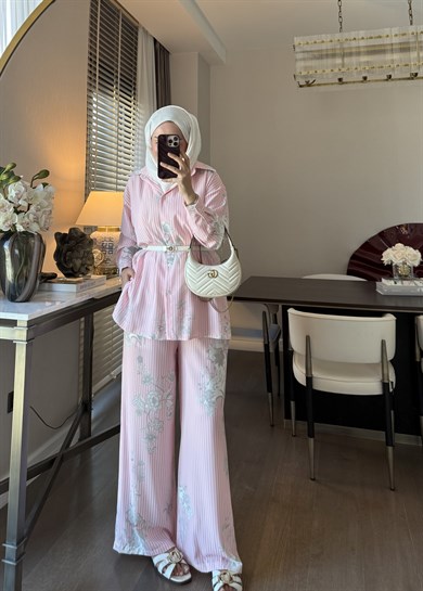 Çizgili Marbel Takım Pembe