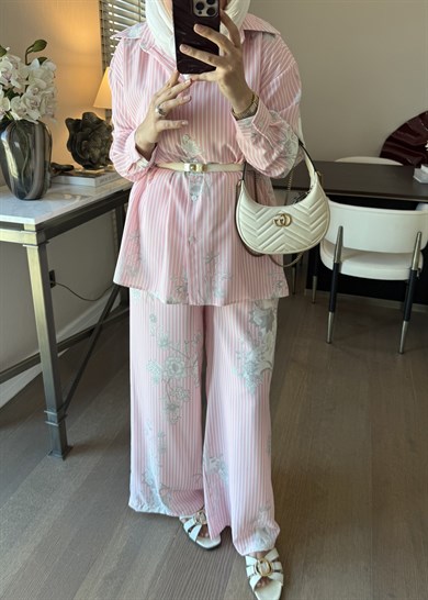 Çizgili Marbel Takım Pembe