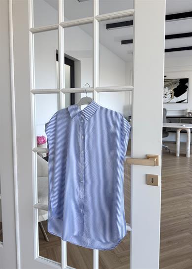 Pelerinli Çizgili Gömlek Takım Ekru