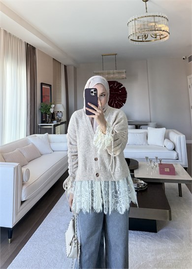 Dantel Detaylı V yaka Triko Hırka Camel