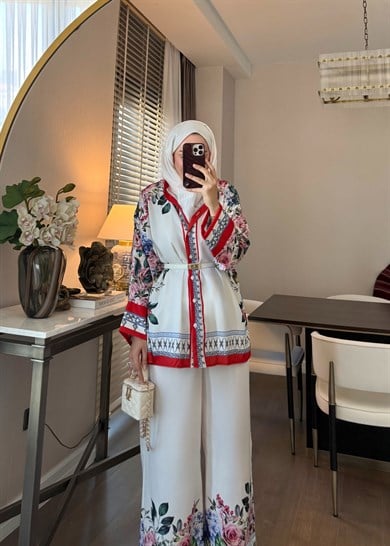 Ella Desenli Takım Kırmızı