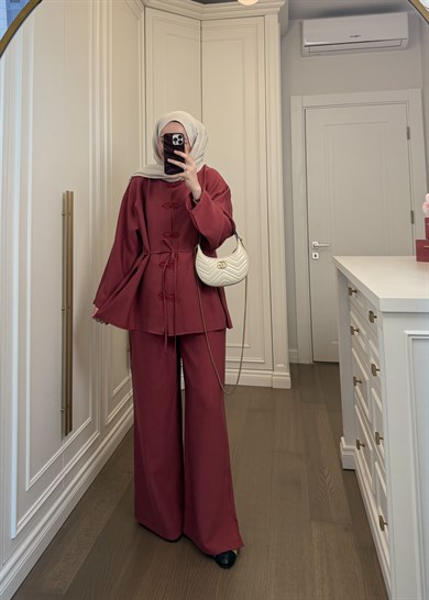 Galia Nakış Düğmeli Takım Mercan