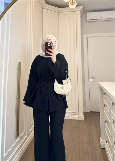 Galia Nakış Düğmeli Takım Siyah