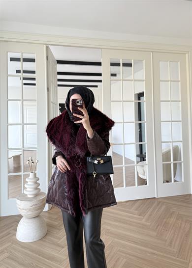 Geniş Kürk Yaka Detaylı Mont Mürdüm