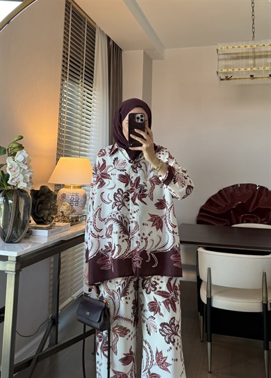 Gisa Desenli Takım Bordo