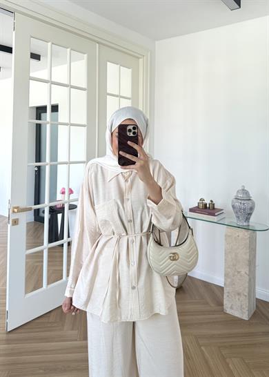 Gömlekli Takım Taş