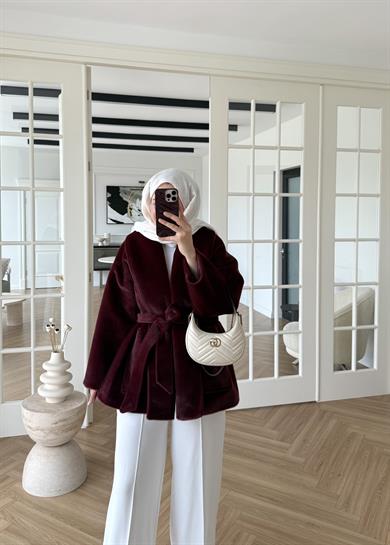 Geniş Yakalı Kaban Bordo