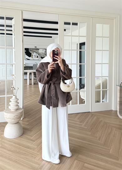 Geniş Yakalı Kaban Kahverengi